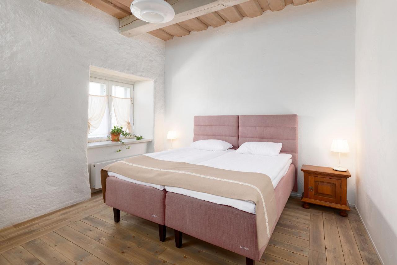 Nurmuizas Viesnica Hotell Lauciene Exteriör bild