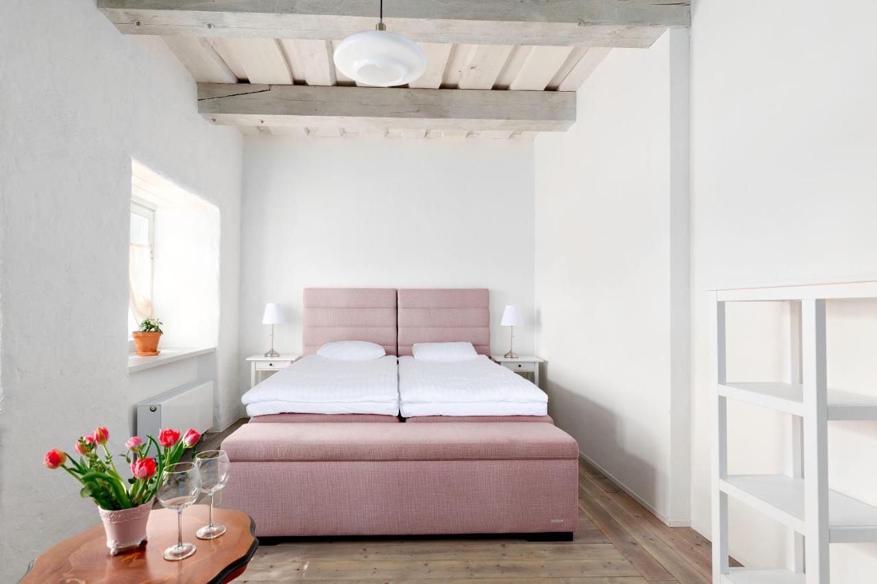 Nurmuizas Viesnica Hotell Lauciene Exteriör bild