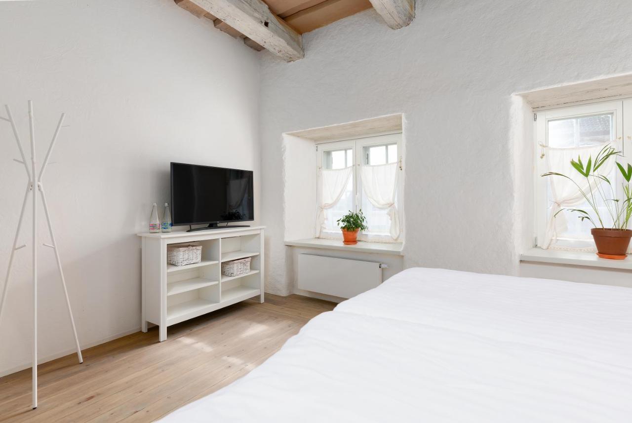 Nurmuizas Viesnica Hotell Lauciene Exteriör bild