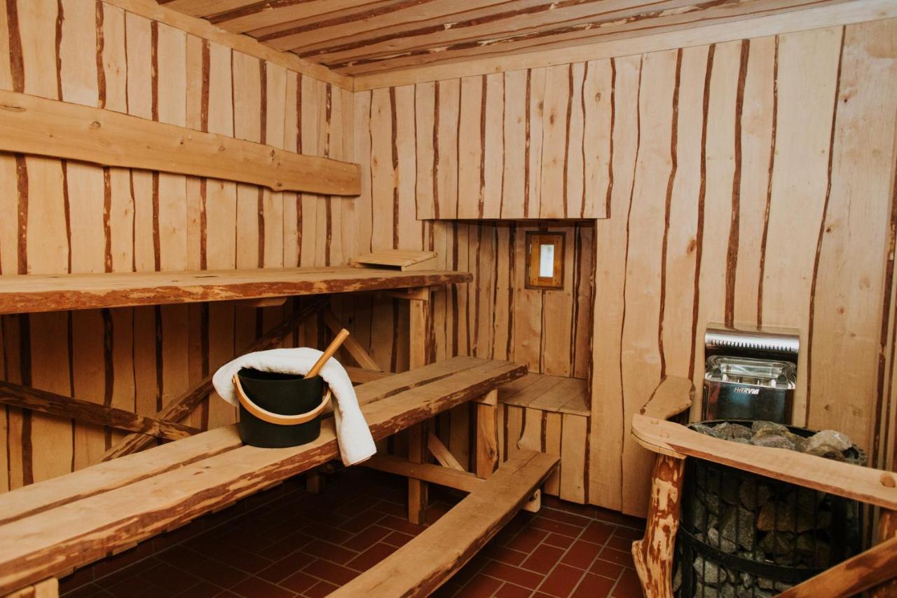 Nurmuizas Viesnica Hotell Lauciene Exteriör bild